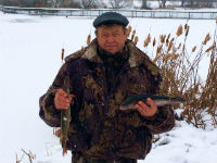 Зарыбление форелью и рыбалка со льда!